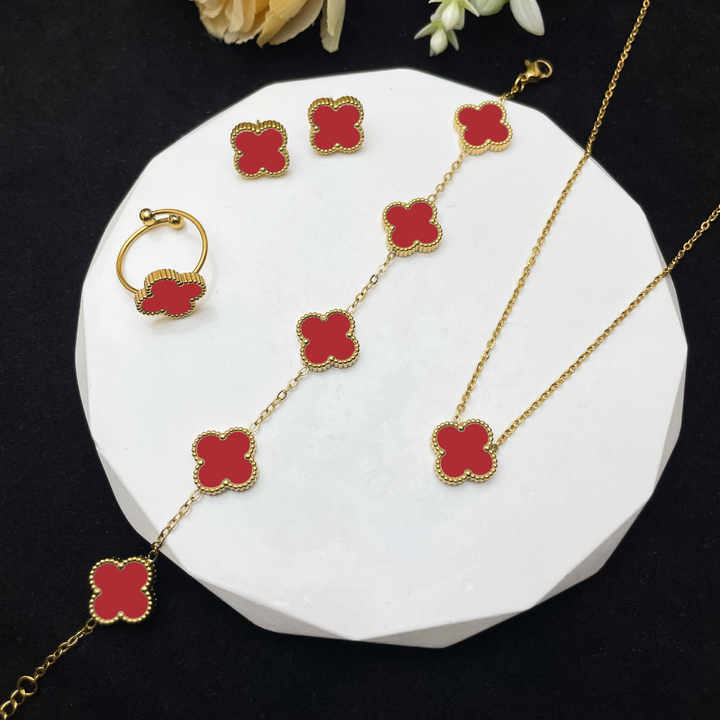 4 Piece Red Clover Set