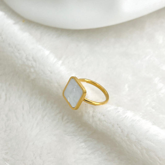 Onyx Beautiful Korean Style  White Ring