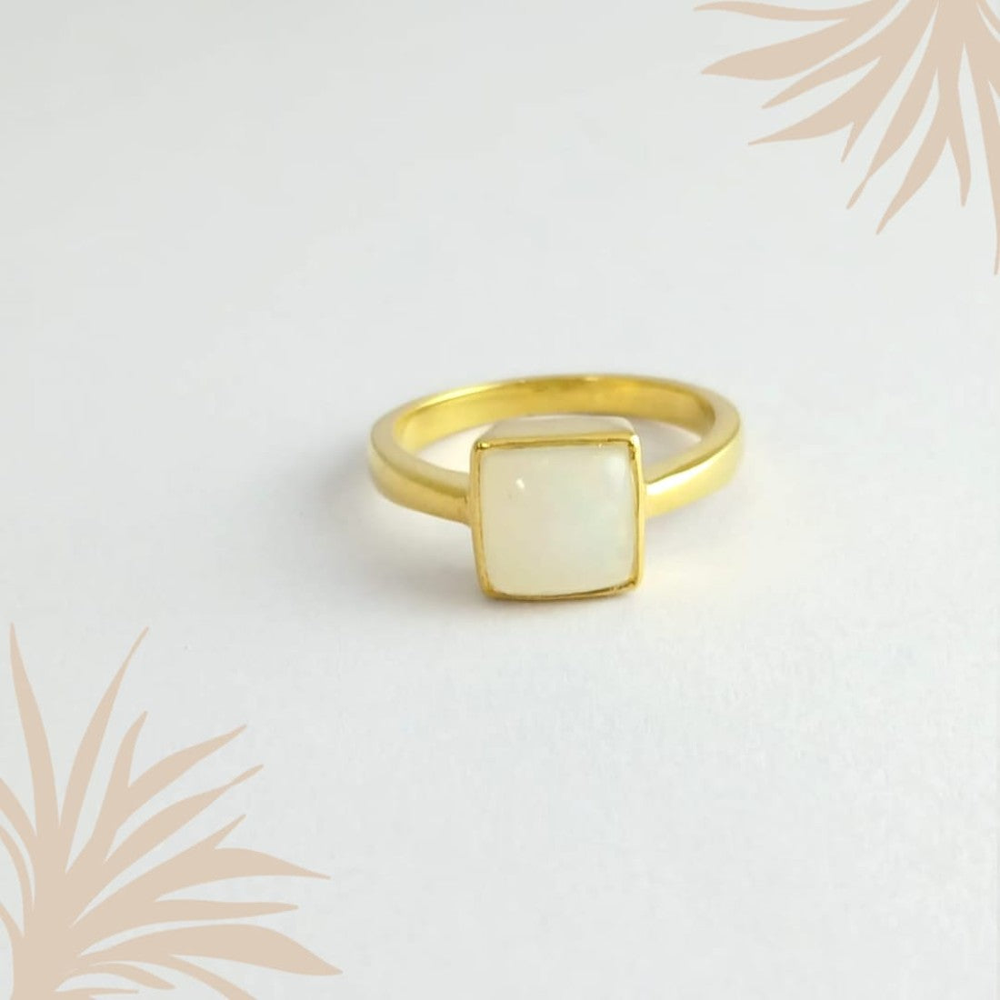 Onyx Beautiful Korean Style  White Ring